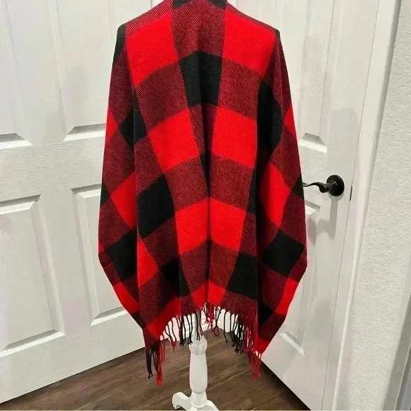 Blanket wrap / scarf in red and black plaid.  Fall, football, cozy - Picture 4 of 5